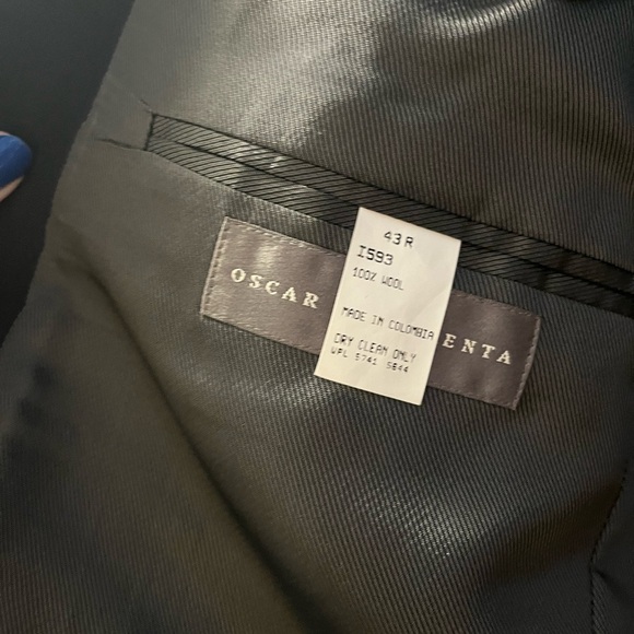 Oscar De La Renta Navy Blue Sport Coat - Picture 3 of 4